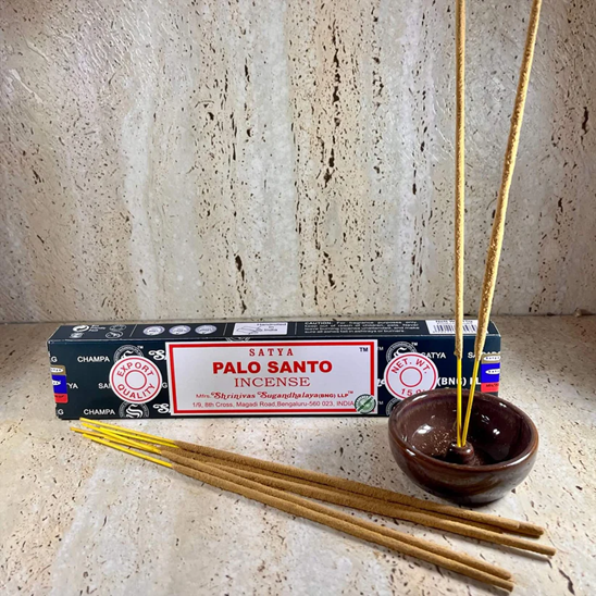Satya Palo Santo Incense Sticks - Pack of 12